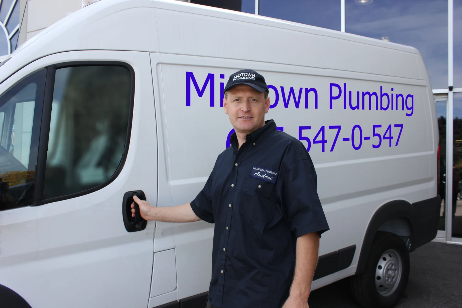 Midtown Plumbing licensed plumber — toilet repair Vaughan
